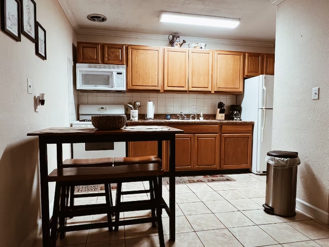 Photo - 1700 SW 16th Ct Unit C8