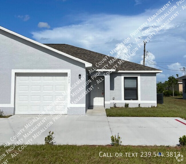 Building Photo - 1309 SE 8th Pl Rental