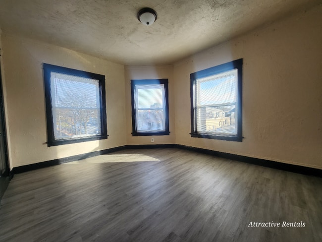 Photo - 5400 W Madison St Unidad 2