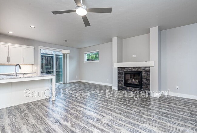 Photo - 13227 SW Maxfield Ln