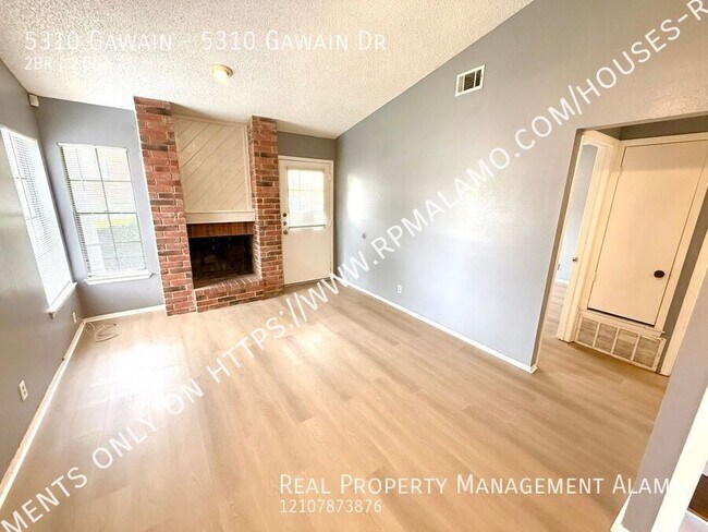 Photo - 5310 Gawain Dr Unidad 5310 Gawain Dr