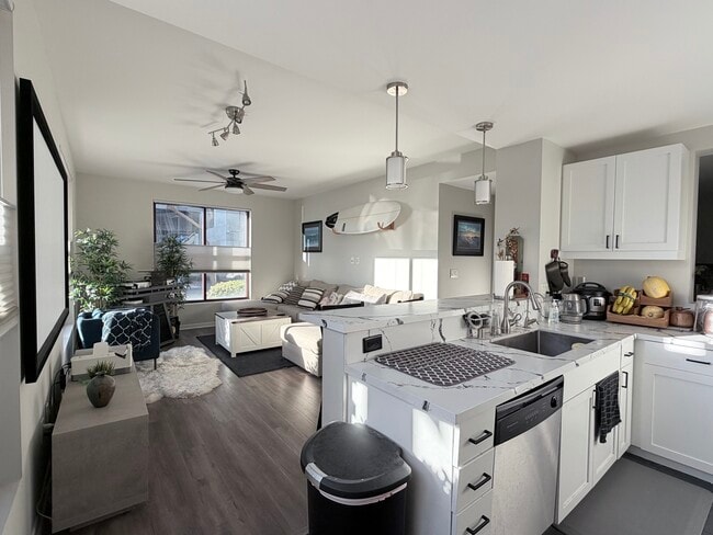 Photo - 1150 J St Unidad 107