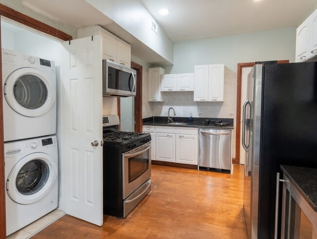 Photo - 1224 N Cleaver St Unit 1F