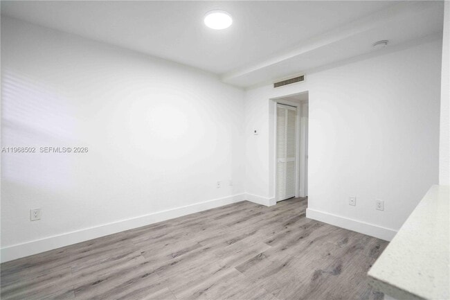 Photo - 1950 NW 2nd Ct Unit 2