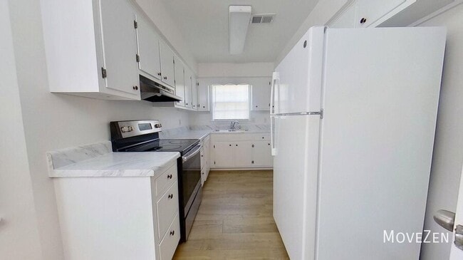 Photo - 1209 Sidney Dr
