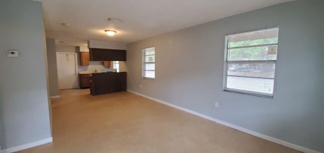 Building Photo - 2/1.5 Move In Ready Unit 2578 Chestnut Woods Dr