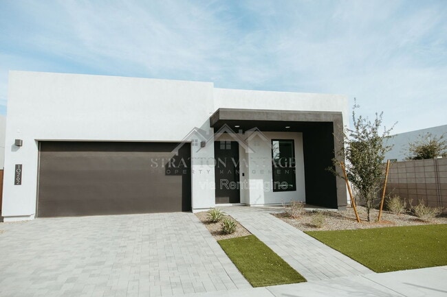 Building Photo - 10262 E Utah Ave