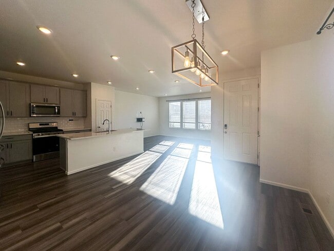 Photo - 17430 Pacific Peak Cir