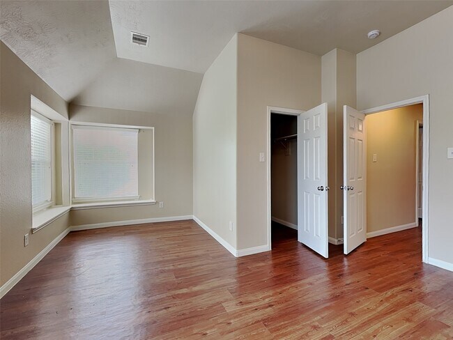 Photo - 2618 Bammelwood Dr