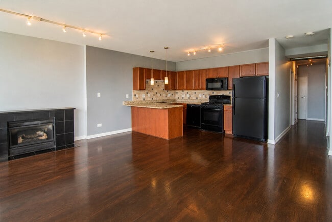 4537 S Drexel Blvd