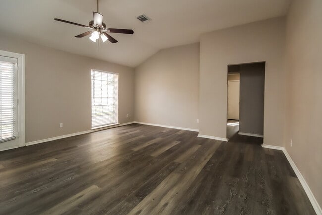 13835 Aspen Hollow Ln