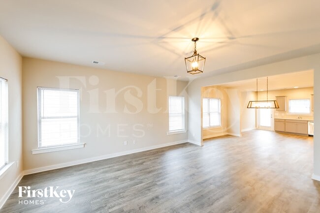 Photo - 161 County Rd 1700