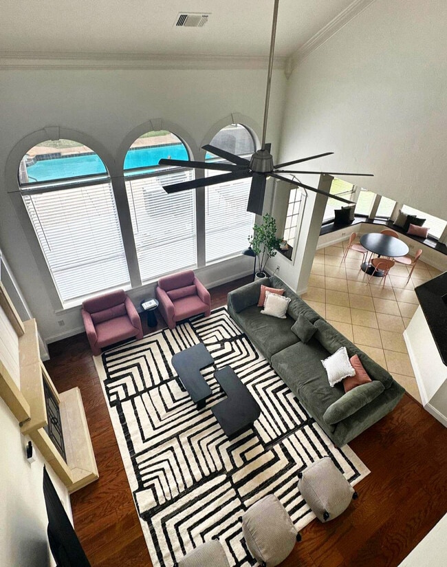 Building Photo - 5795 Brighton Ct