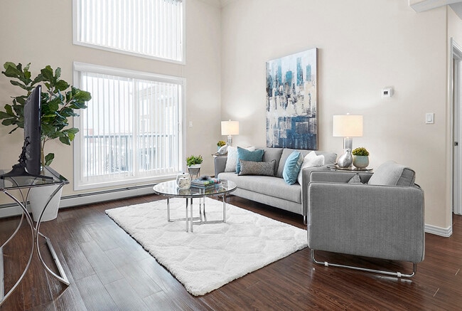 Building Photo - Elizabeth Gardens