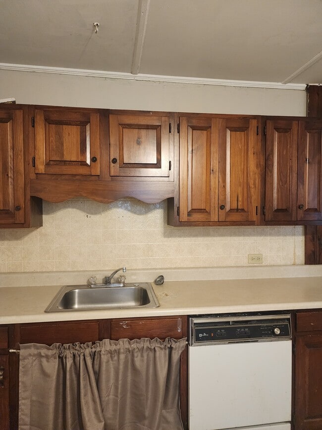 Photo - 18 Bay State Rd