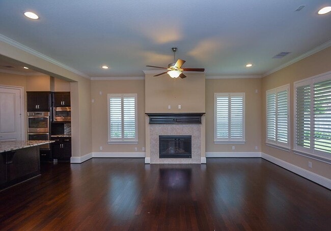 Photo - 15907 Court St