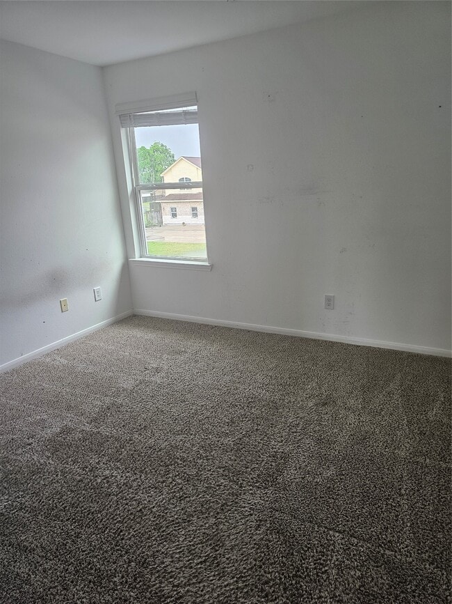 Photo - 12717 Yoshino Cherry St