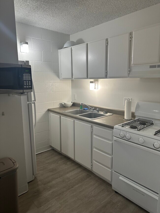 Photo - Aspen Village