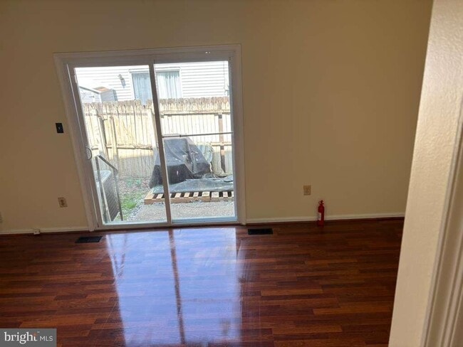 Photo - 3021 S Grove