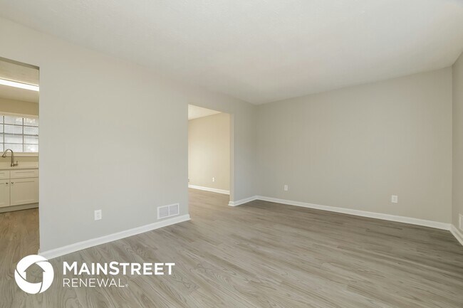 3847 Rocklane Ct