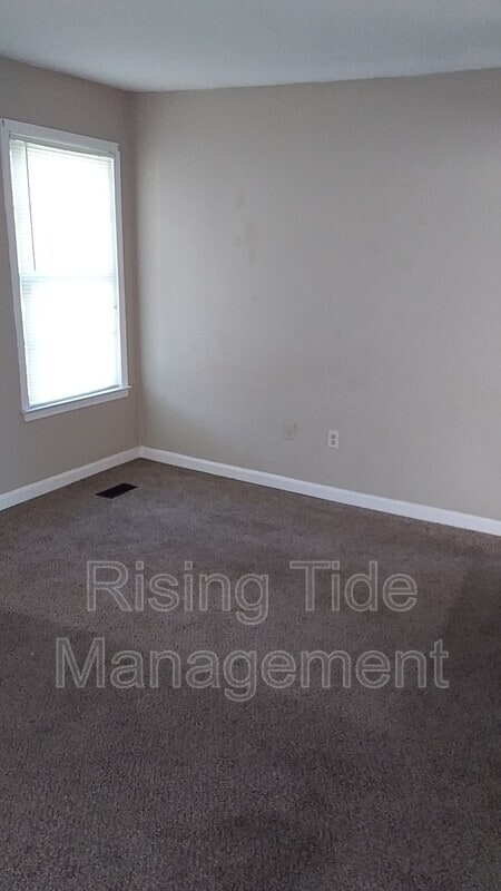 Photo - 1828 Madison Ave SW