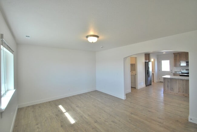 Photo - 315 N 2650 W