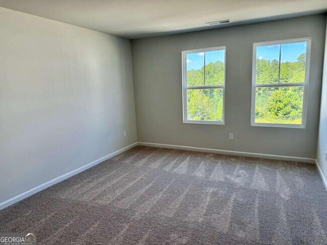 Photo - 440 Pt Pl Dr