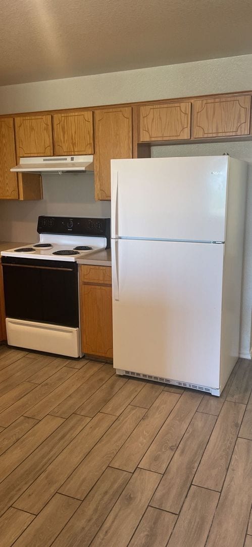 Photo - COMING SOON! Unidad 3406 Zephyr Rd - C