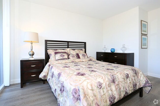 1BR, 1BA