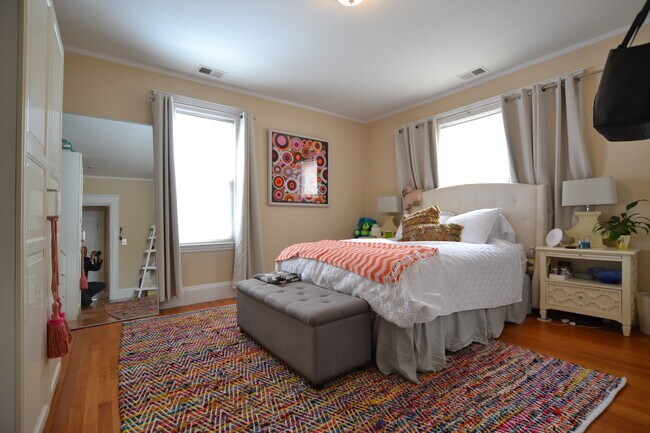 Photo - 131 Nottinghill Rd Unit 2