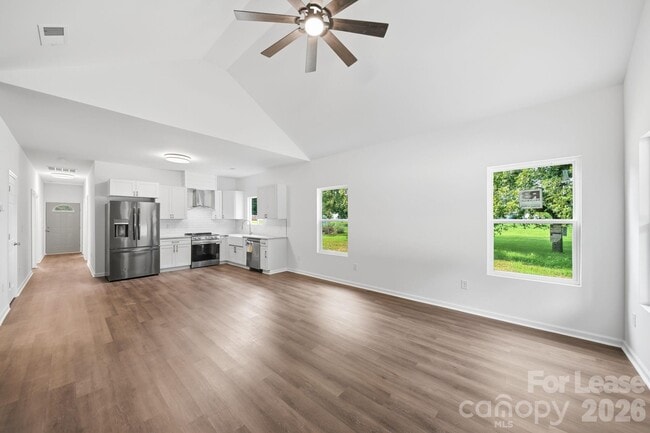 Photo - 1533 S Battleground Ave
