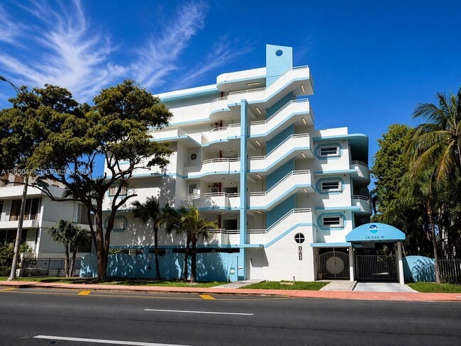Building Photo - 9156 Collins Ave Unit 107
