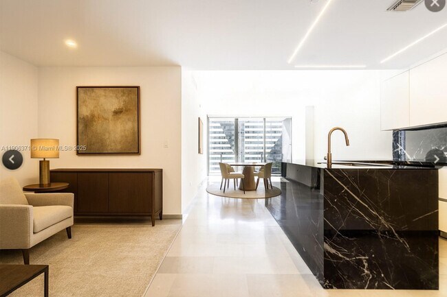 Photo - 88 SW 7th St Unit 806