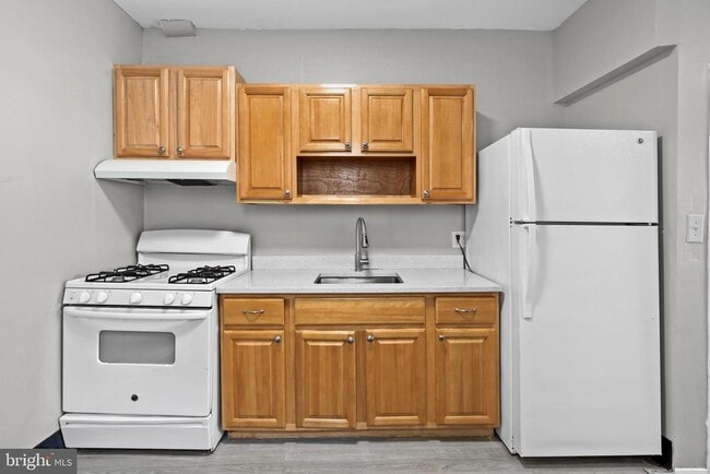 Photo - 2838 N Bambrey St