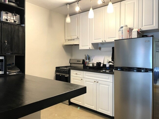 Photo - 5 Cazenove St Unit 1