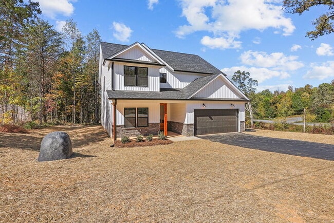 Photo - Stunning New Build!