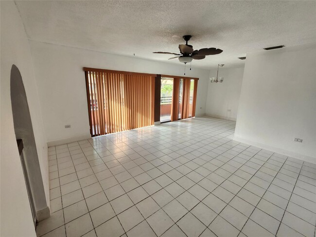 Photo - 2944 W Missionwood Ln