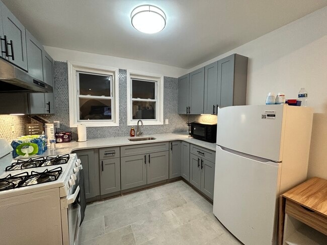 Photo - 8526 167th St