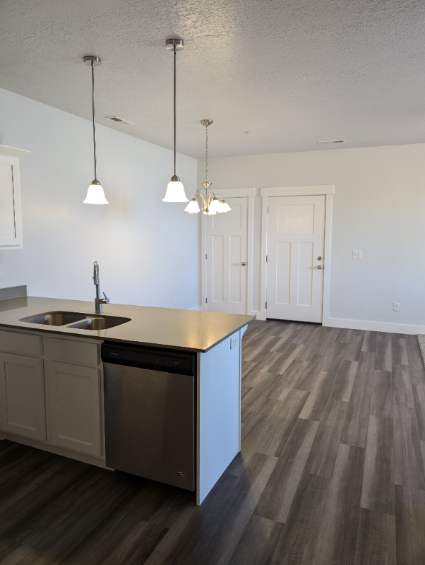 Photo - 749 N 380 W Unidad D201