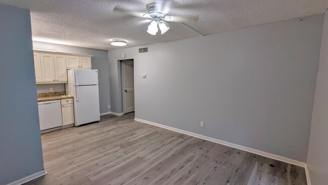 Photo - 2301 SE 4th St Unit 4