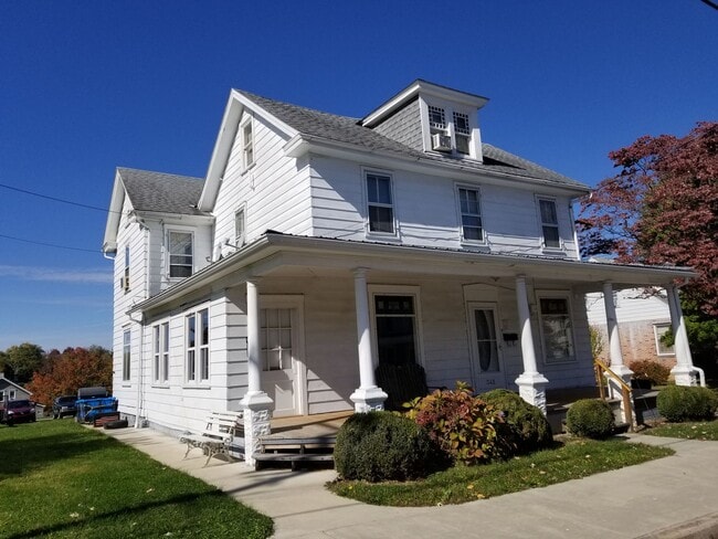 342 Fairview Ave Unit First Floor