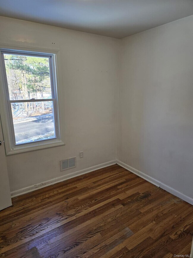 Photo - 3 Christmas Hill Rd