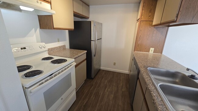 Photo - 247 Cheney St Unidad #B