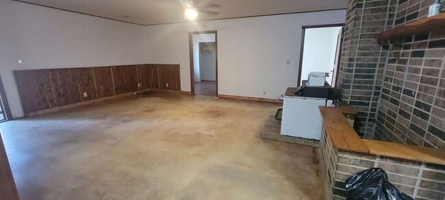 Photo - 4 Bedroom/1 Bath Cabin in Batesville