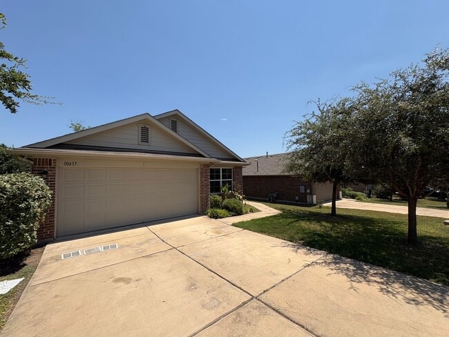 Photo - 10617 Menominee Falls Ln