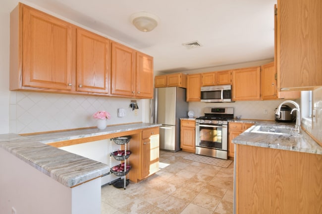 Photo - 53 Arrowwood Dr