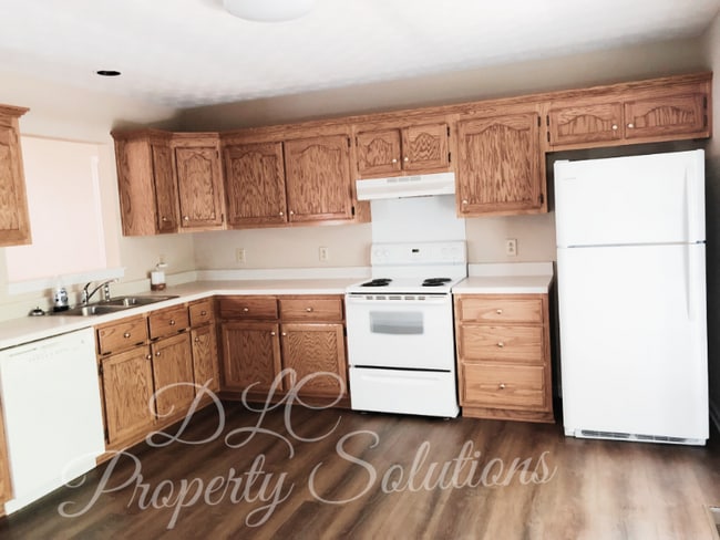 Photo - 123 Elder Dr