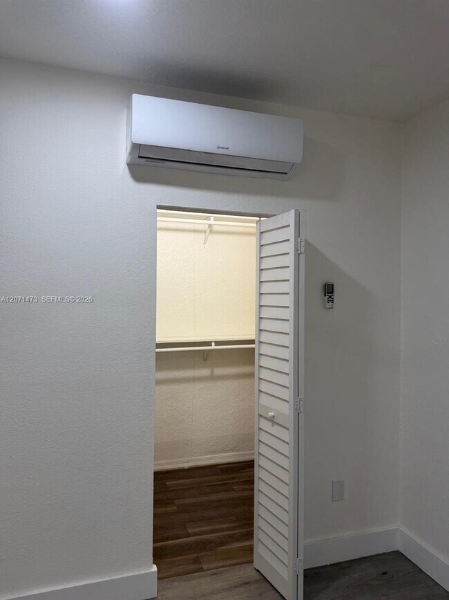 Photo - 15420 SW 169th Ln Unit Studio