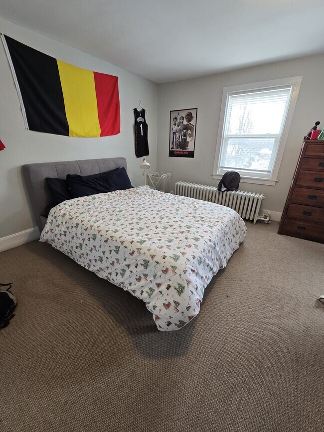 Photo - 9 Waterloo Av