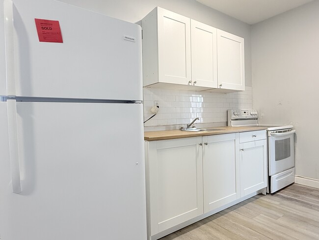 Photo - 581 Pierre Ave Unit 7